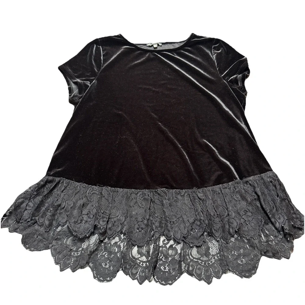 Adrianna Black Velvet Short Sleeve Top Lace Hem Size XL‎ Whimsigoth Fairygrunge